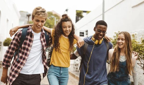5 Things to Gain Good Friendships in High School